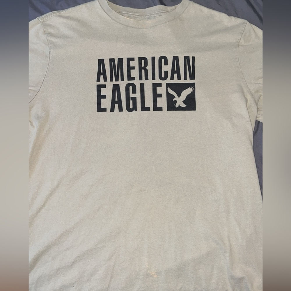 American Eagle T-shirt